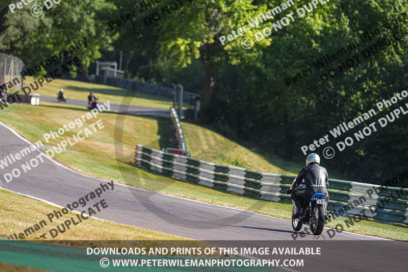 cadwell park;cadwell park photographs;cadwell trackday photographs;enduro digital images;event digital images;eventdigitalimages;peter wileman photography;racing digital images;trackday digital images;trackday photos